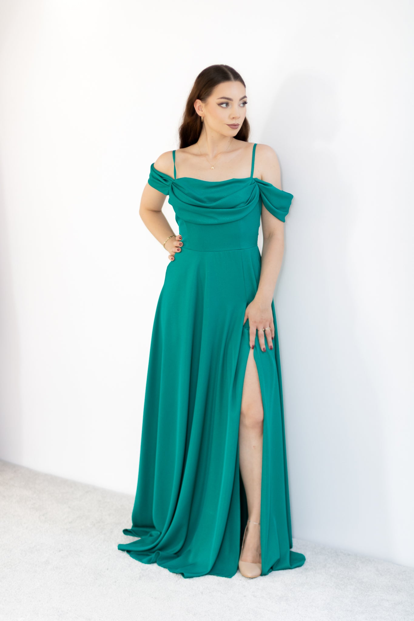 Adell rozkloszowana sukienka maxi zieleń