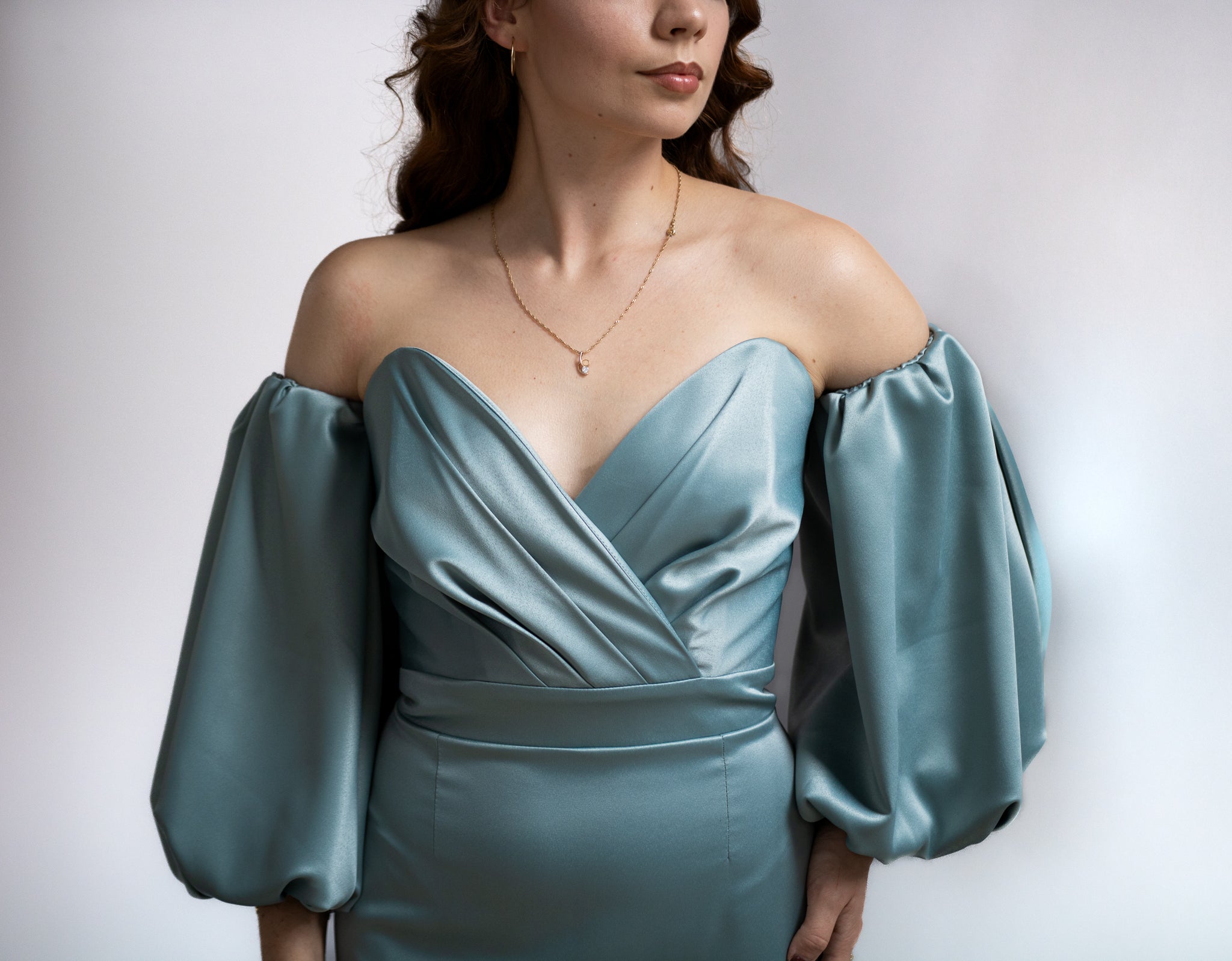 Kristall satynowa sukienka midi miętowa