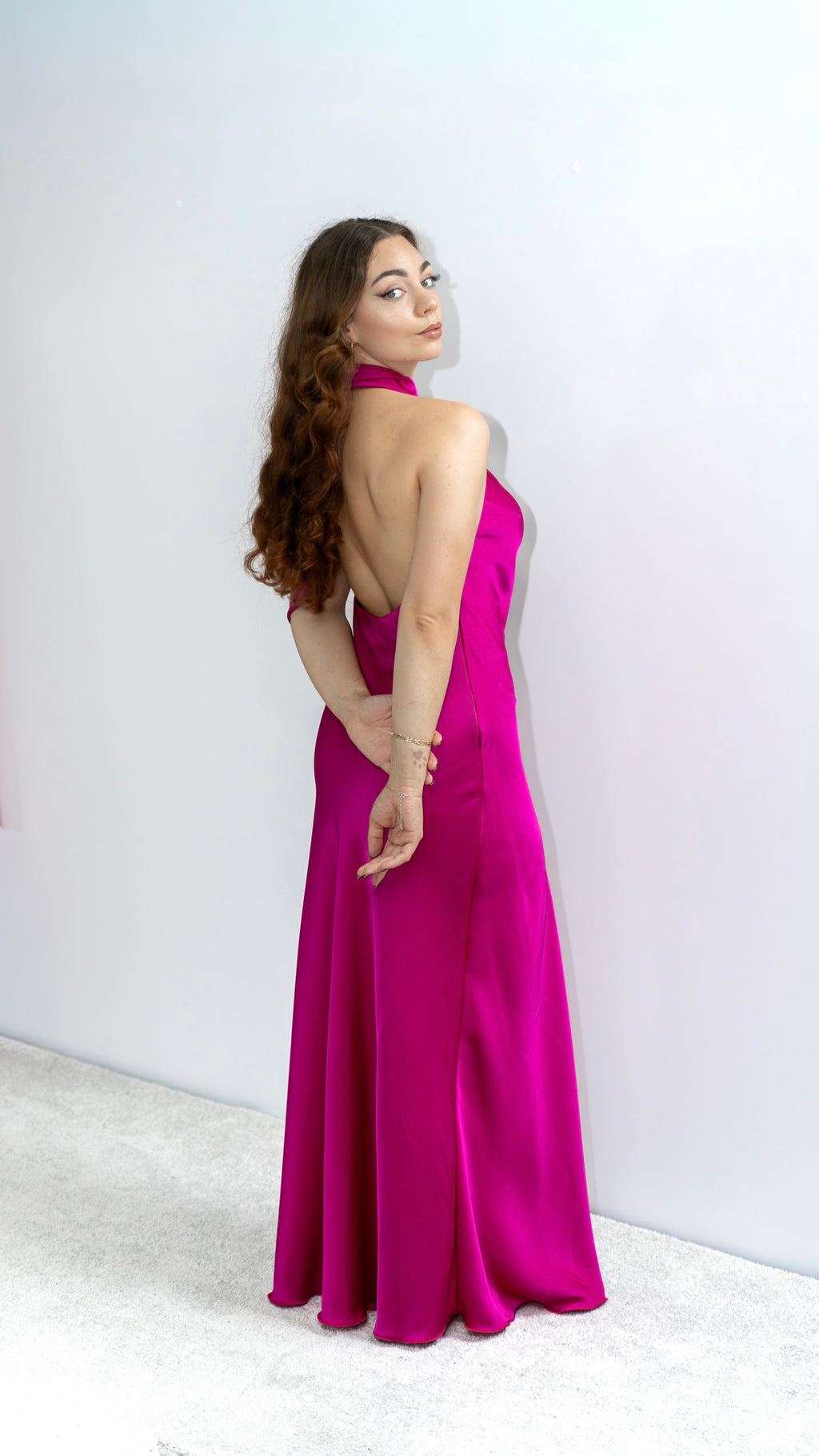 Chantal satynowa sukienka maxi fuksja