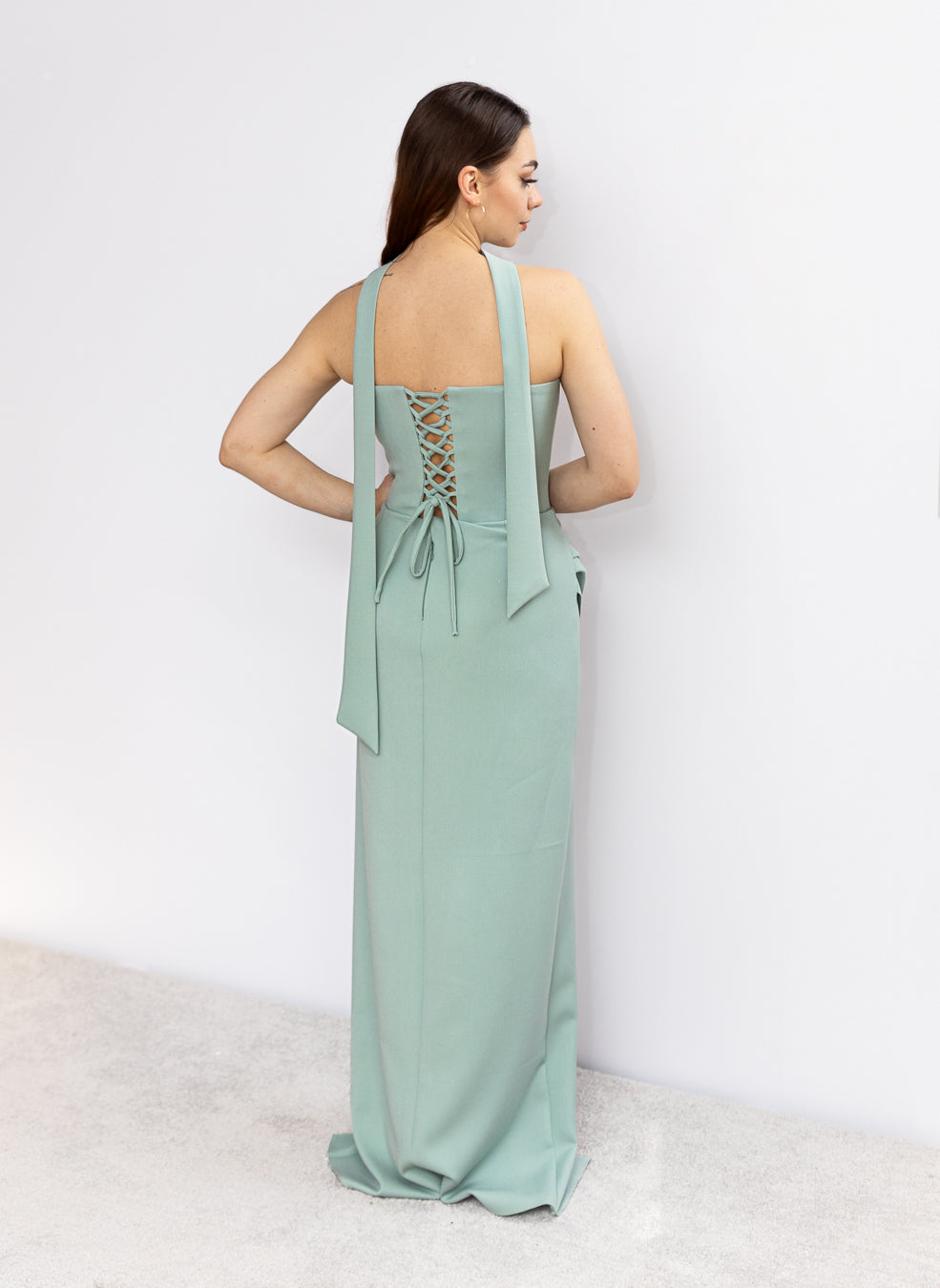 Blossom dopasowana sukienka maxi z gorsetem szałwia