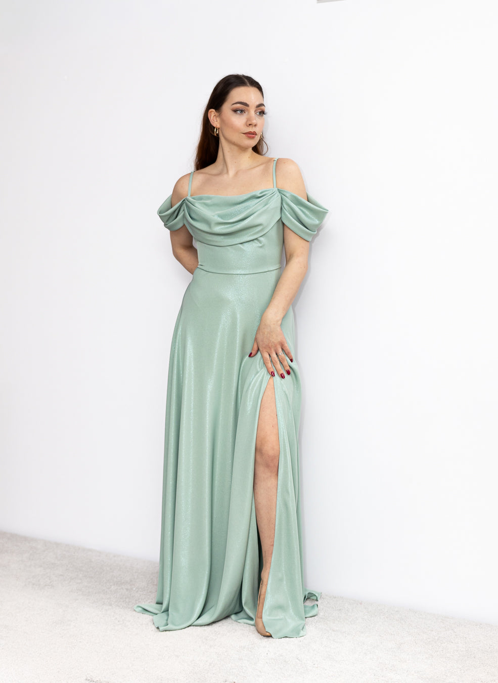 Adell rozkloszowana sukienka maxi mięta